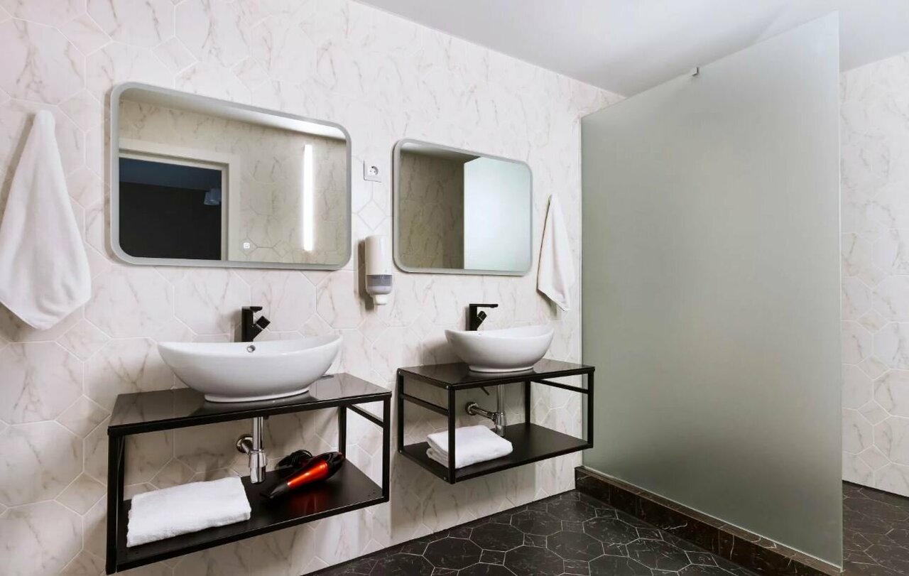 Гостиница Дискавери Новосибирск-117